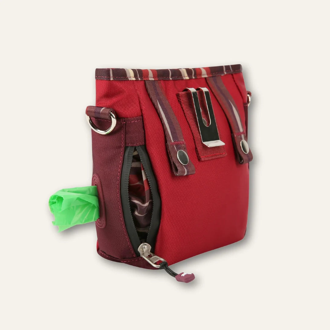 Twiggy Tags Crosslander Treat Pouch
