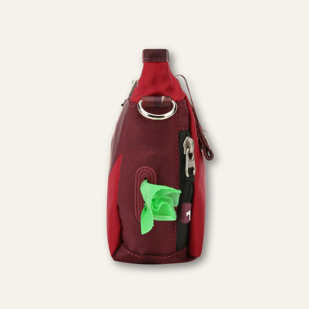 Twiggy Tags Crosslander Treat Pouch