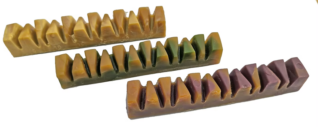 Mak's Patch Range of Vegan Dog Treats 🧀🍅